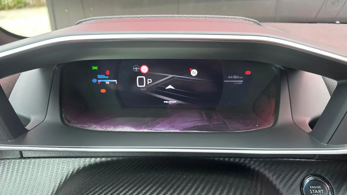 1.2 Hybrid 145 e-DCS6 GT | Navigatie | Carplay | Adaptieve Cruise | Camera | | Achteruitrijcamera | Apple Carplay/Android Auto|telefoonintegratie premium | Armsteun voor