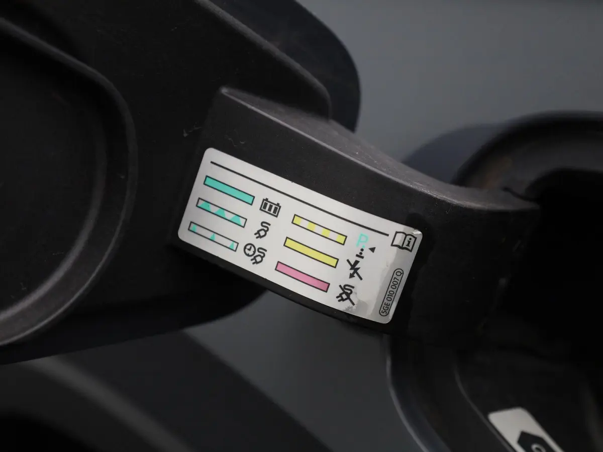 1.4 TSI eHybrid Life | Automaat | Trekhaak | DAB | Virtual cockpit | Leder | Memory seats | Stoel/Stuur verwarming |  Navigatie | Camera | Elektrische Achterklep | Climate control | Parkeer 