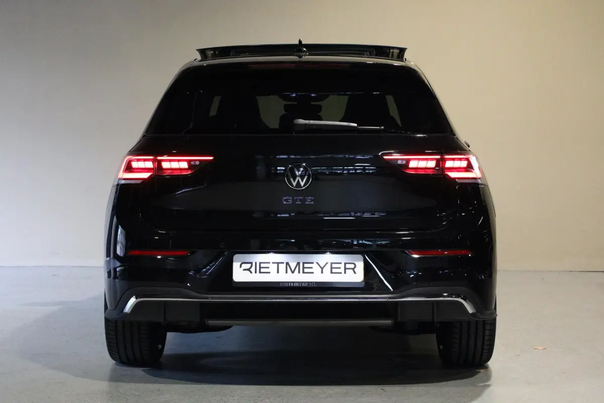 1.5 eHybrid GTE |Pano |Head-up |IQ LED |Trekhaak |ACC
