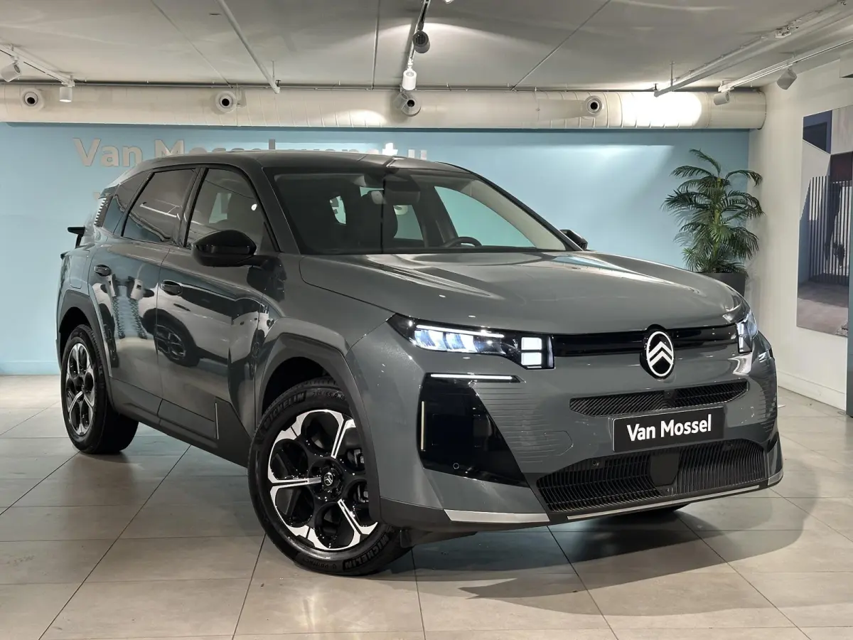 1.6 Plug-In Hybrid 225 Max | VOORRAAD | €2500,- INRUIL/VOORRAAD VOORDEEL | 360 | APPLE CARPLAY/ ANDROID AUTO