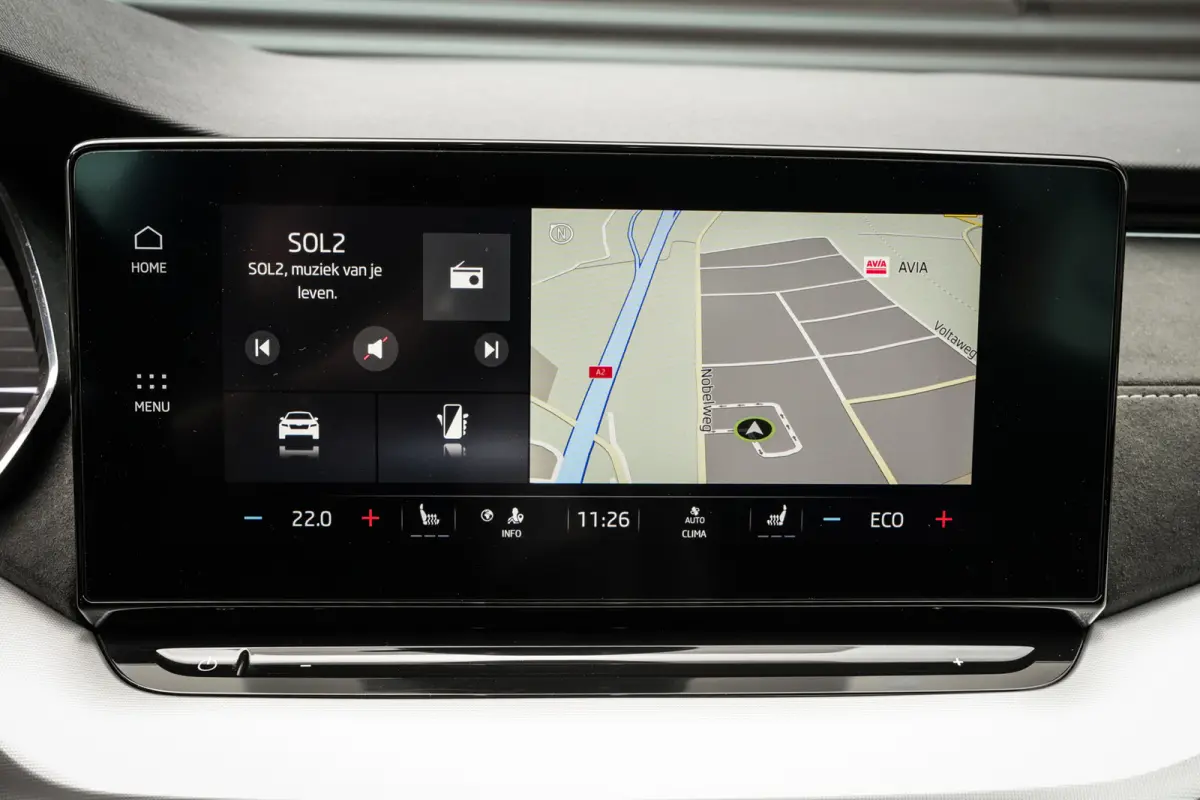 1.4 TSI IV First Edition | ACC | CarPlay | Clima | Navi | Standkachel | Head-up | Metallic |