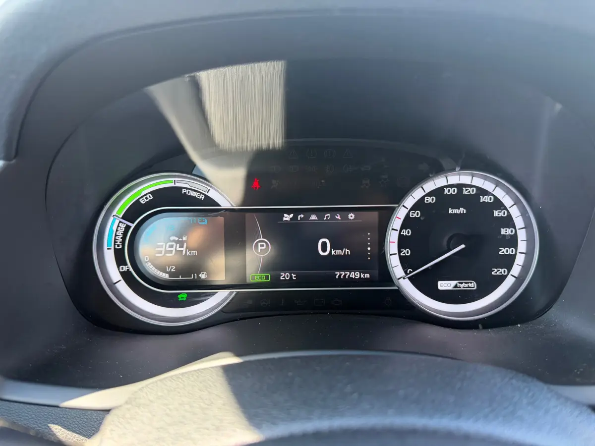 1.6 GDi Hybrid ExecutiveLine - Platinum Graphite - Android/Camera/Leder