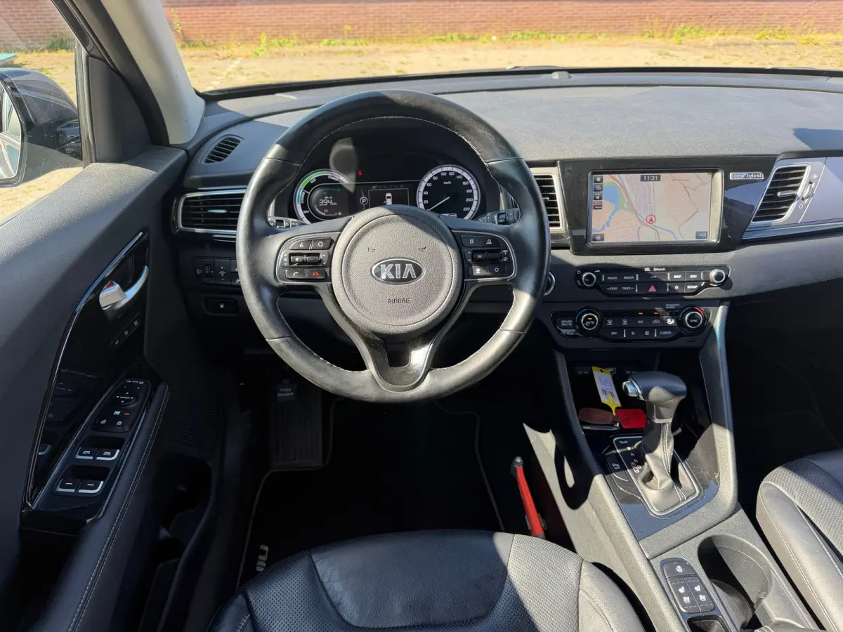 1.6 GDi Hybrid ExecutiveLine - Platinum Graphite - Android/Camera/Leder