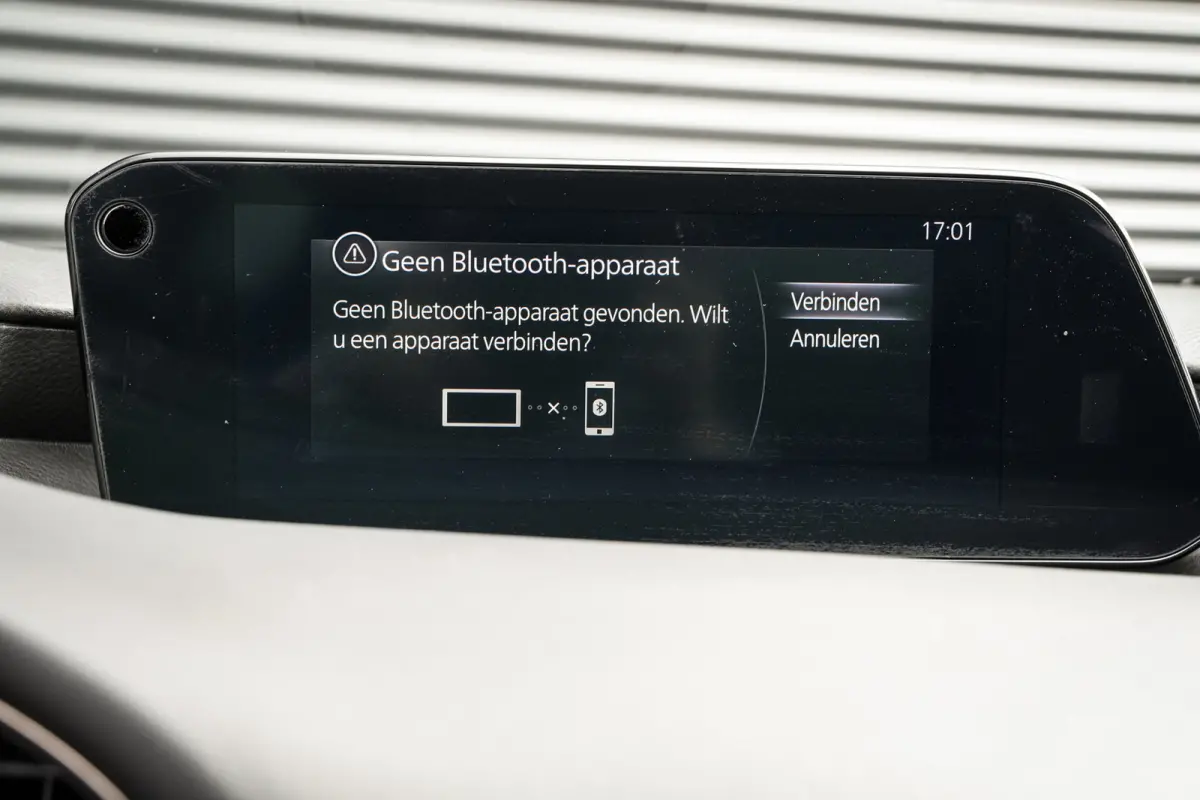2.0 e-SkyActiv-G M Hybrid 122 Luxury | Bose | ACC | Clima | Camera | Navi | Metallic | Stoelverw. |
