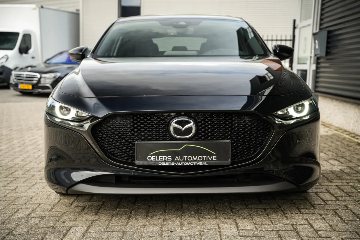 2.0 e-SkyActiv-G M Hybrid 122 Luxury | Bose | ACC | Clima | Camera | Navi | Metallic | Stoelverw. |