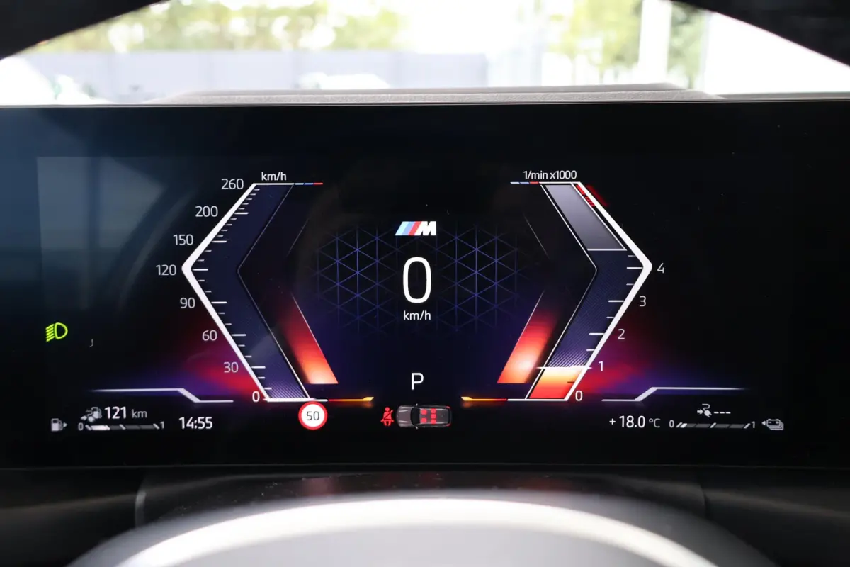 330e xDrive | M Sport | Harman Kardon | SOH 90,4% | Panorama Dak | Trekhaak