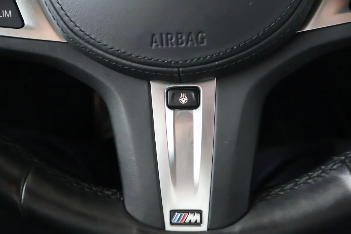 330e xDrive | M Sport | Harman Kardon | SOH 90,4% | Panorama Dak | Trekhaak