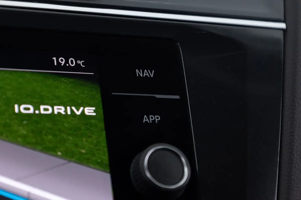 1.4 TSI eHybrid Life Business | NAVI | CAMERA | PHEV