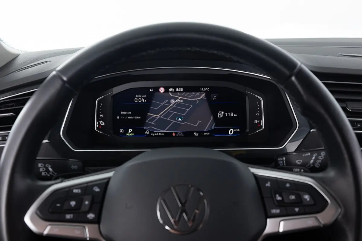 1.4 TSI eHybrid Life Business | NAVI | CAMERA | PHEV