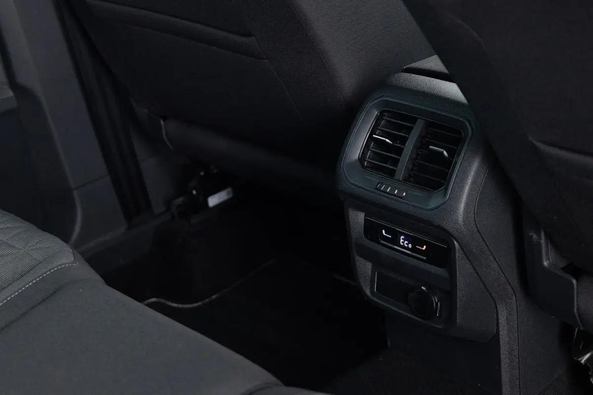 1.4 TSI eHybrid Life Business | NAVI | CAMERA | PHEV