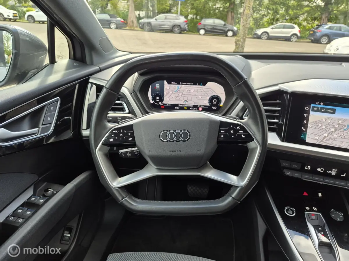 35 LAUNCH EDITION ADVANCED 55 kWh • 1E EIGENAAR •