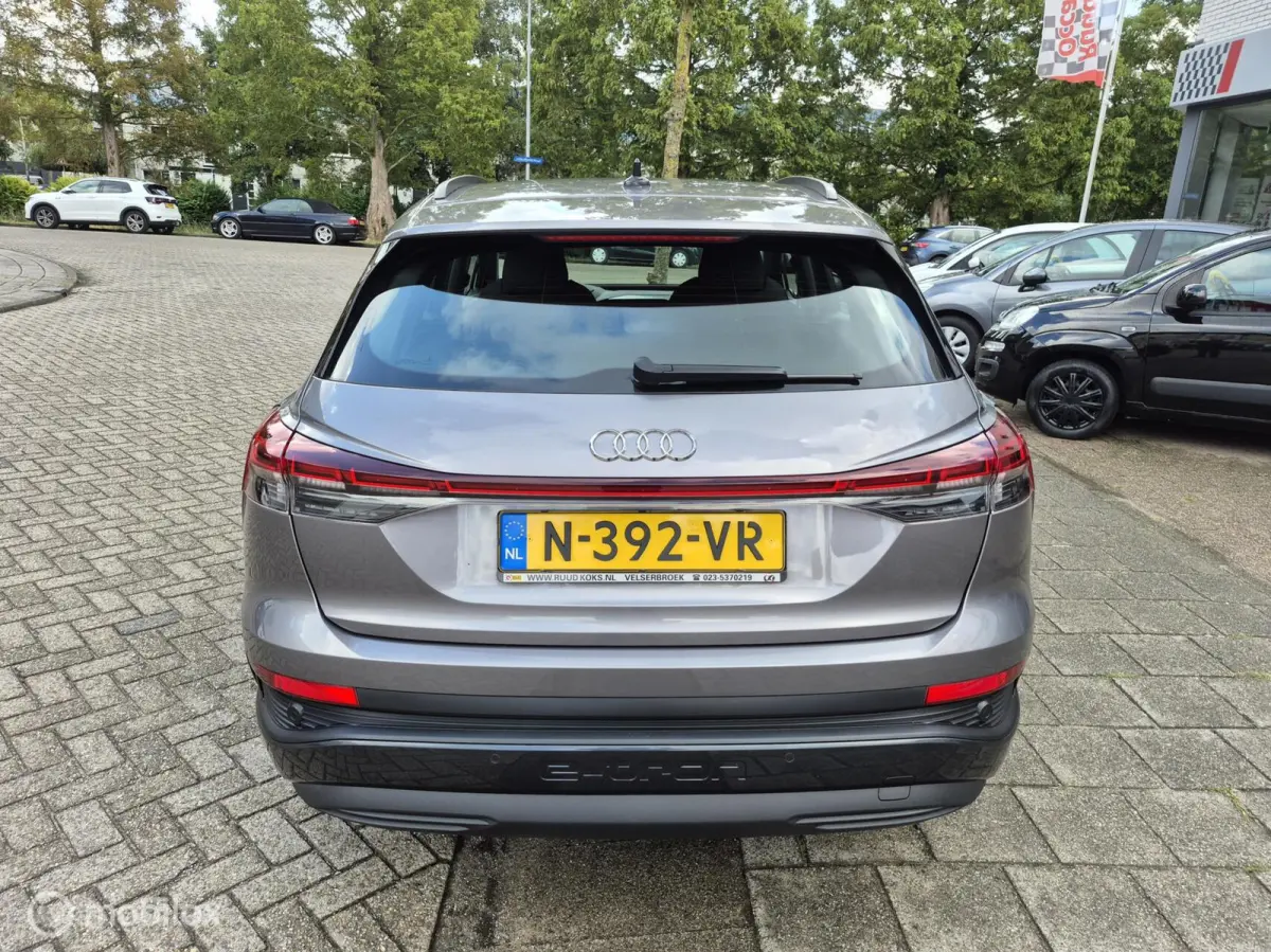 35 LAUNCH EDITION ADVANCED 55 kWh • 1E EIGENAAR •