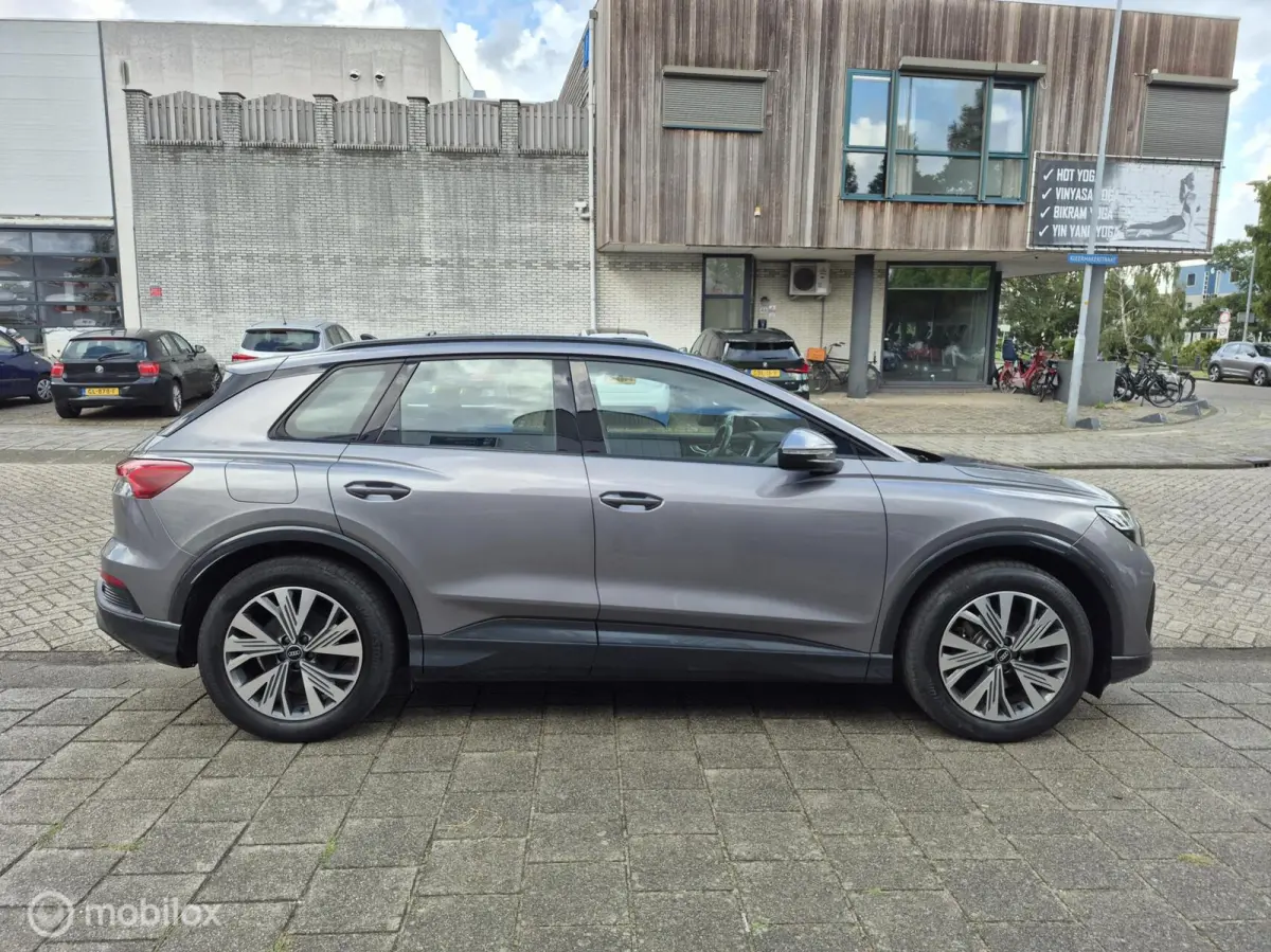 35 LAUNCH EDITION ADVANCED 55 kWh • 1E EIGENAAR •