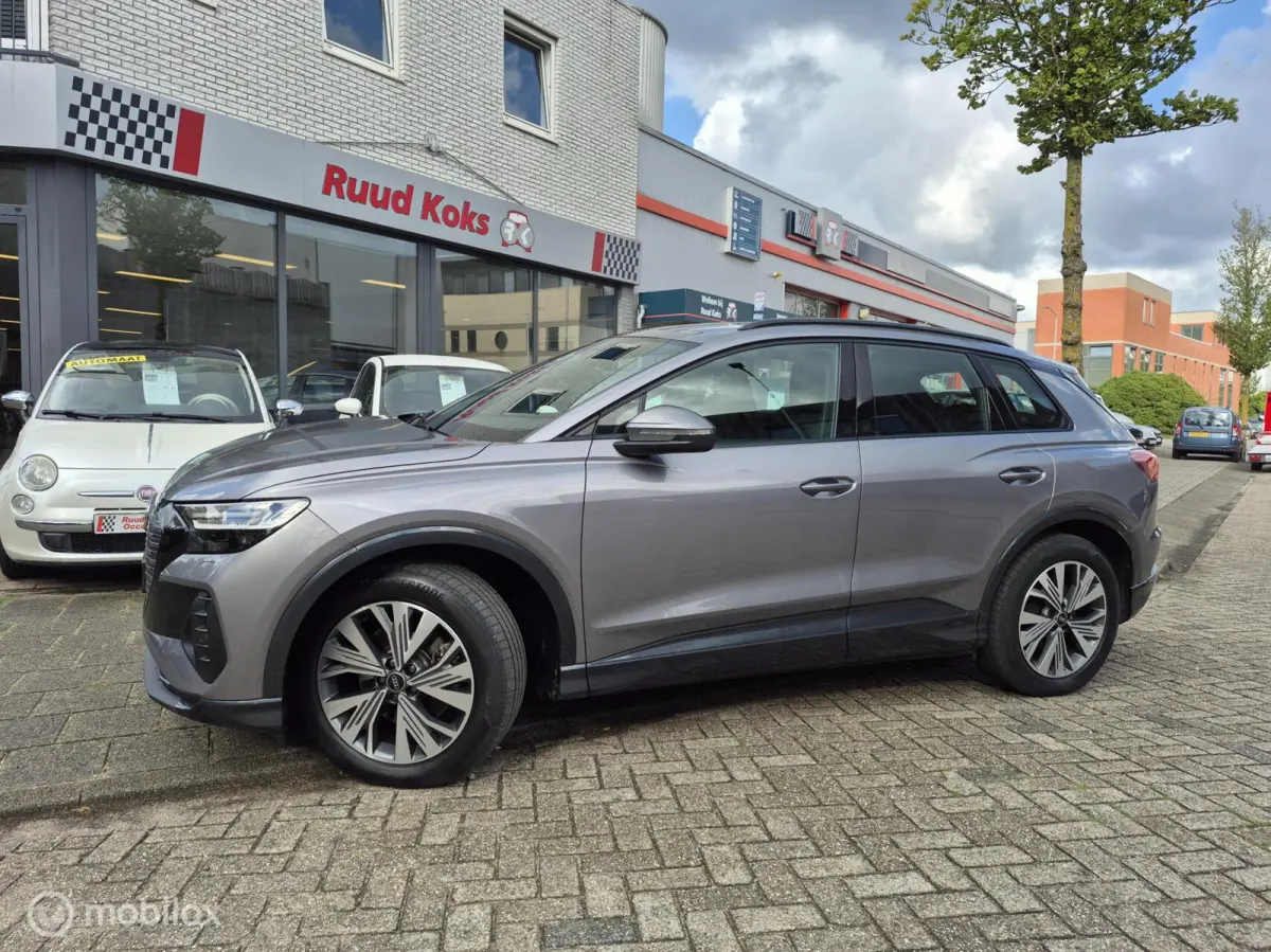 35 LAUNCH EDITION ADVANCED 55 kWh • 1E EIGENAAR •