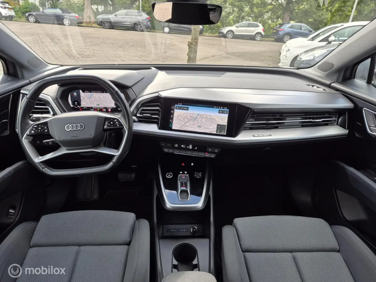 35 LAUNCH EDITION ADVANCED 55 kWh • 1E EIGENAAR •