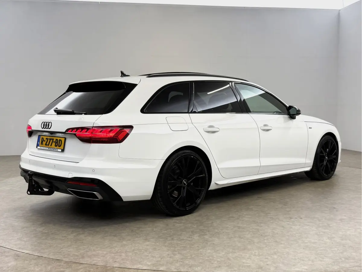 35 TFSI S-Line Competition | Black Edition | Pano | Camera | Virtual | Sfeer | Trekhaak | Carplay | Parkeersens.
