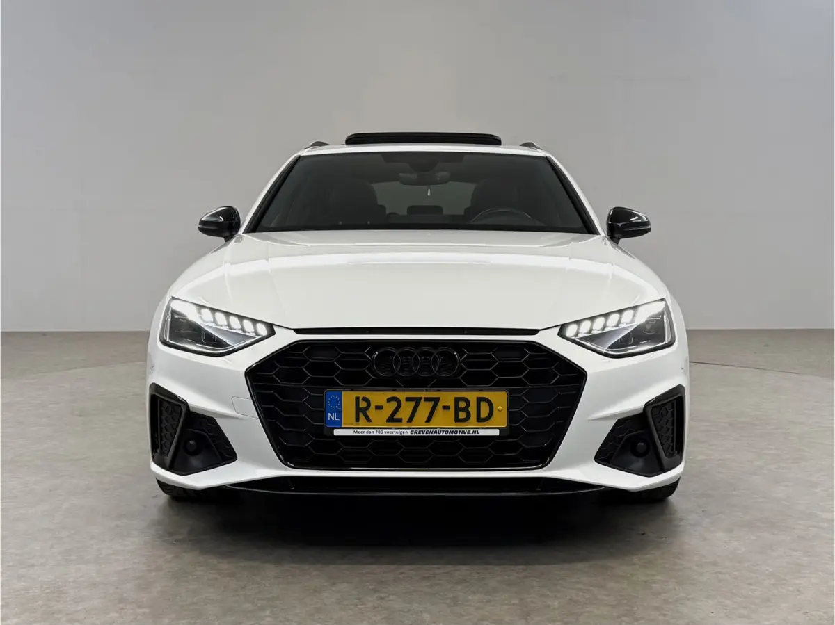35 TFSI S-Line Competition | Black Edition | Pano | Camera | Virtual | Sfeer | Trekhaak | Carplay | Parkeersens.