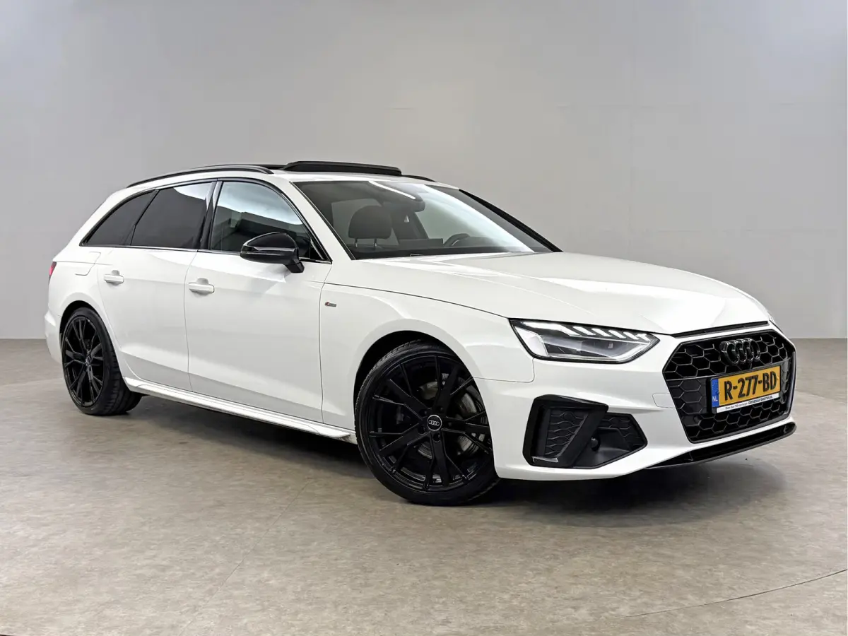 35 TFSI S-Line Competition | Black Edition | Pano | Camera | Virtual | Sfeer | Trekhaak | Carplay | Parkeersens.