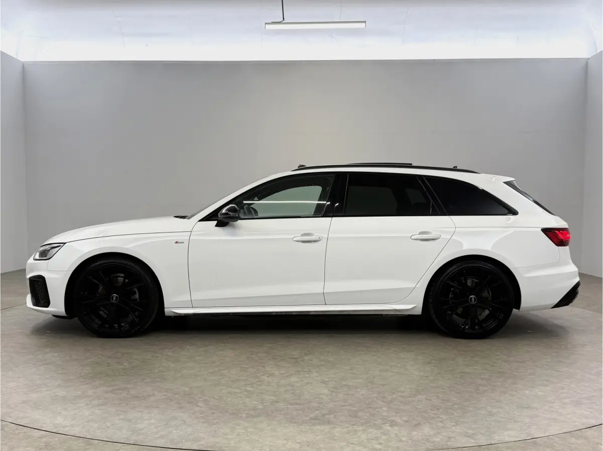 35 TFSI S-Line Competition | Black Edition | Pano | Camera | Virtual | Sfeer | Trekhaak | Carplay | Parkeersens.