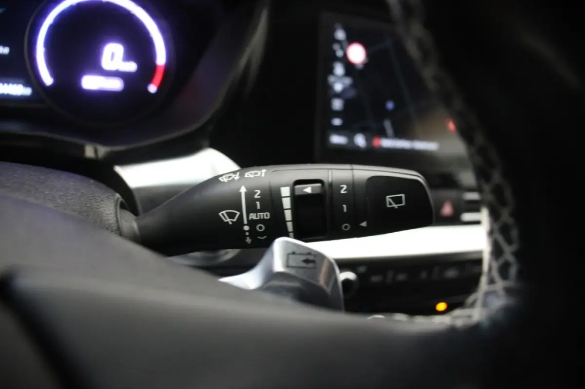 DynamicLine 64 kWh - Carplay, Stoelverw. Trekhaak, SOH 99%
