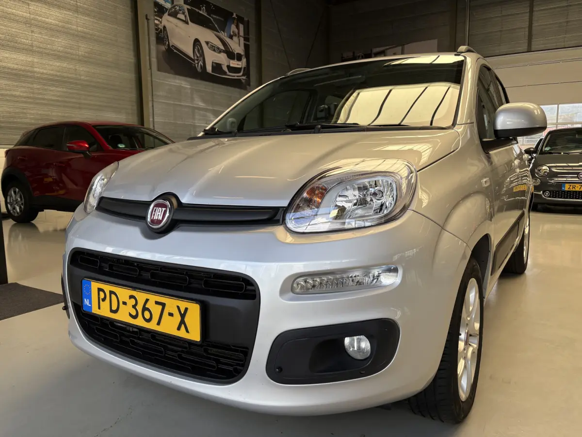 0.9 TwinAir Lounge Airco, Cruise, Lichtmetalen velgen