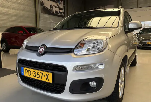 0.9 TwinAir Lounge Airco, Cruise, Lichtmetalen velgen