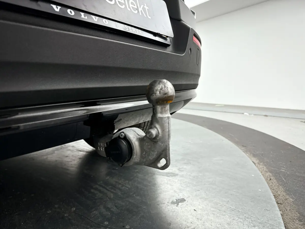 B4 Plus Dark | Parkeercamera | Harman Kardon | Stoel- en stuurverwarming | Trekhaak