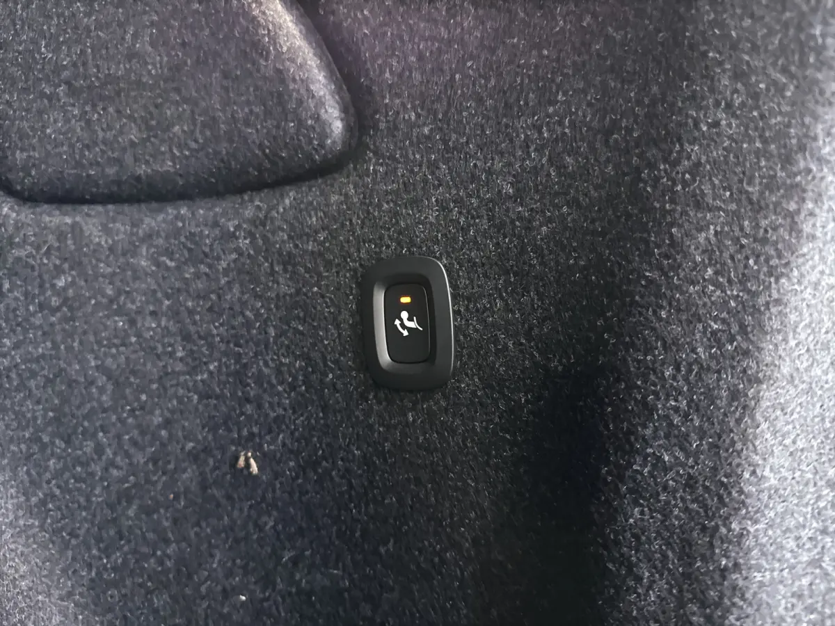 B4 Plus Dark | Parkeercamera | Harman Kardon | Stoel- en stuurverwarming | Trekhaak