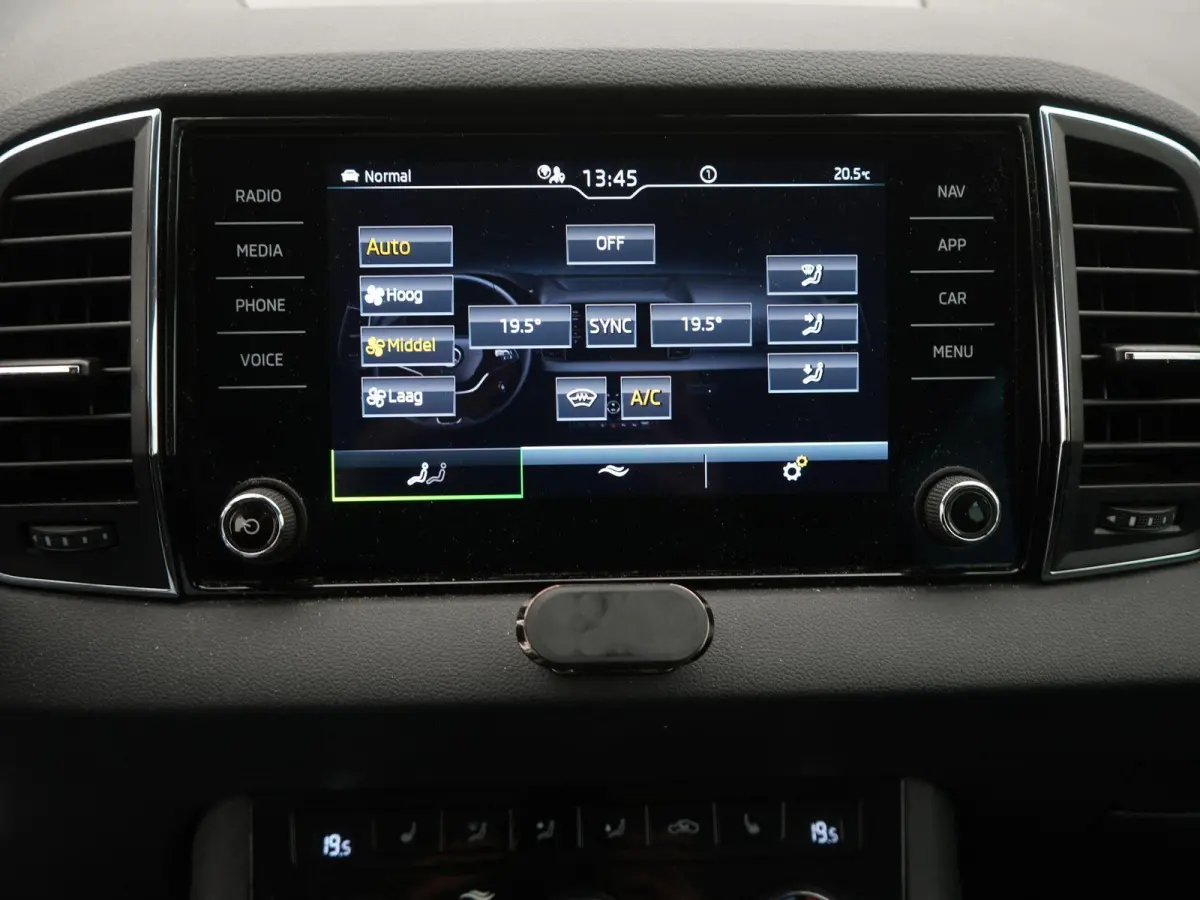 1.5 TSI ACT Business Edition | AUTOMATISCHE AIRCO | APPLE/ANDROID CARPLAY | LED VERLICHTING | ADAPTIEF CRUISE CONTROL | 12 MAANDEN BOVAG GARANTIE