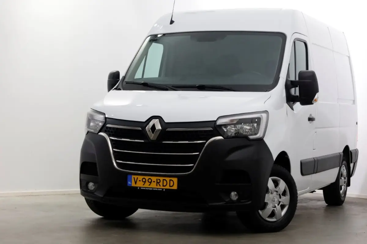 T33 2.3 dCi 150pk L1H2 Automaat Energy Comfort Airco/Navi/Camera 07-2022