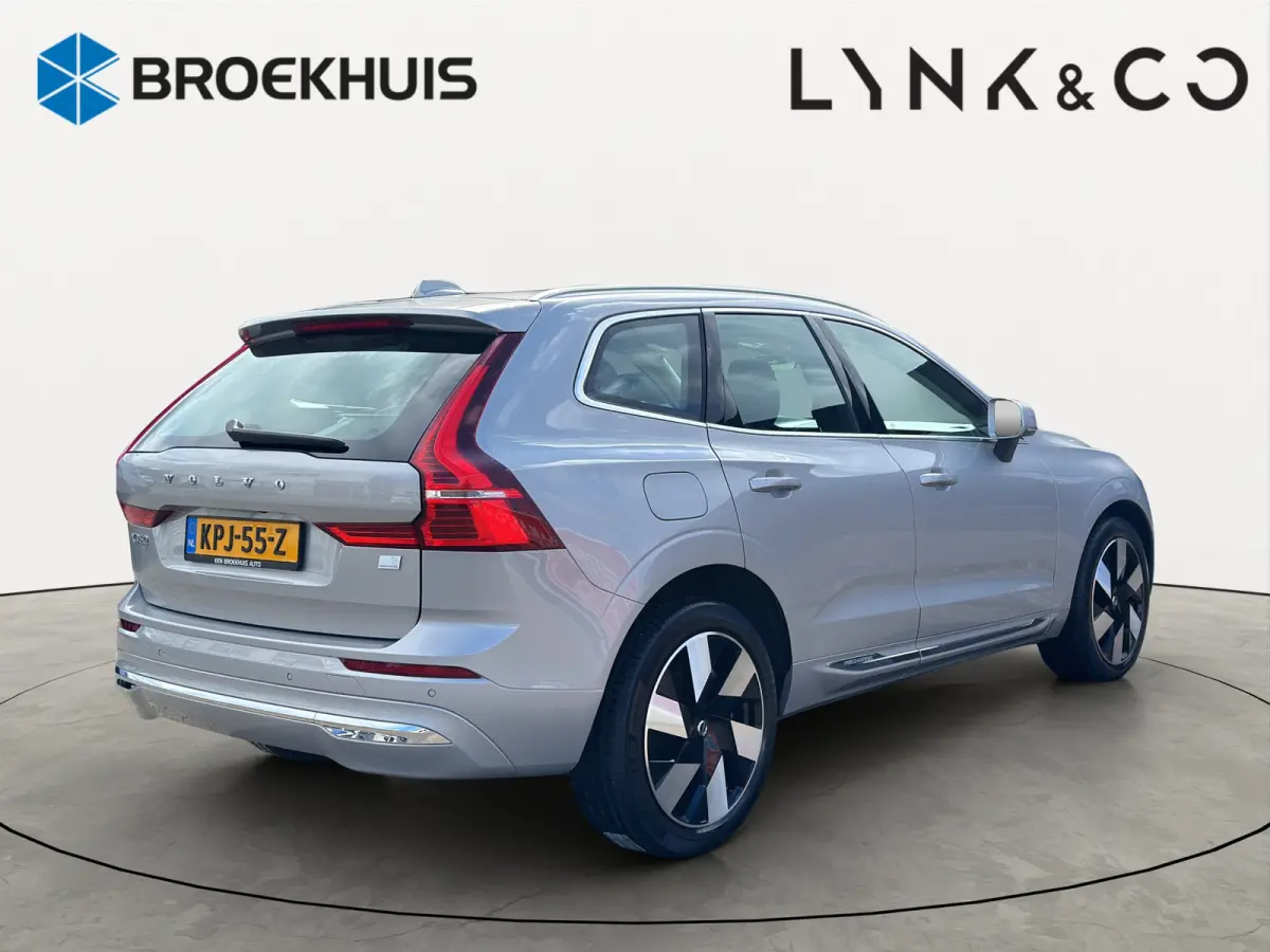 T6 Plug-in hybrid AWD Ultimate Bright | Achterbank verwarmd | Achteruitrijcamera | Apple Carplay/Android Auto|telefoonintegratie premium