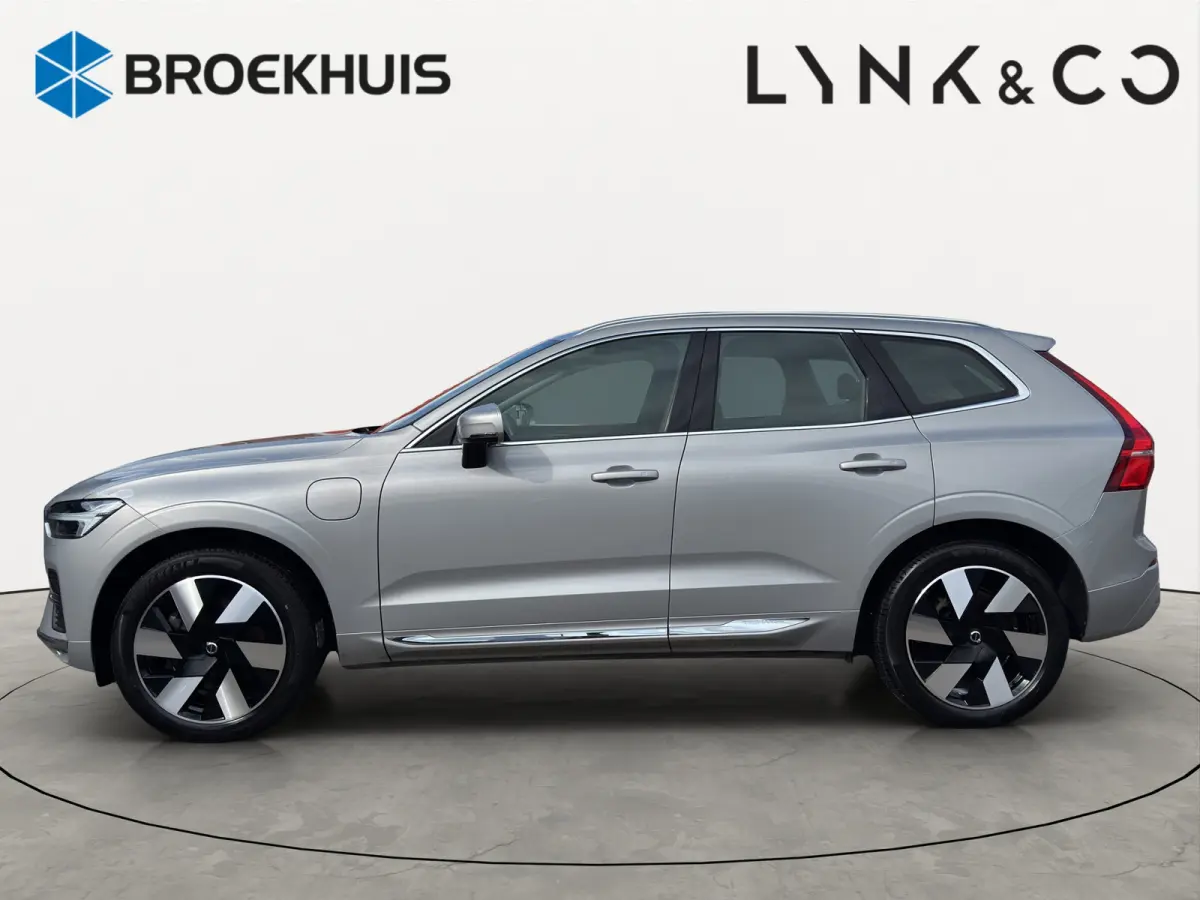 T6 Plug-in hybrid AWD Ultimate Bright | Achterbank verwarmd | Achteruitrijcamera | Apple Carplay/Android Auto|telefoonintegratie premium