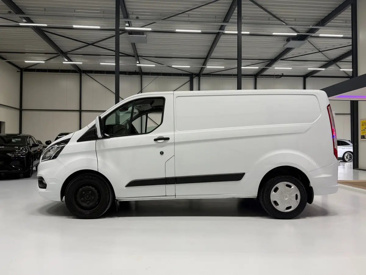 340 2.0 TDCI 130pk Automaat L2H1 Lang | Navi | ACC | Stoelverw. | Parkeersensoren | 1e Eigenaar