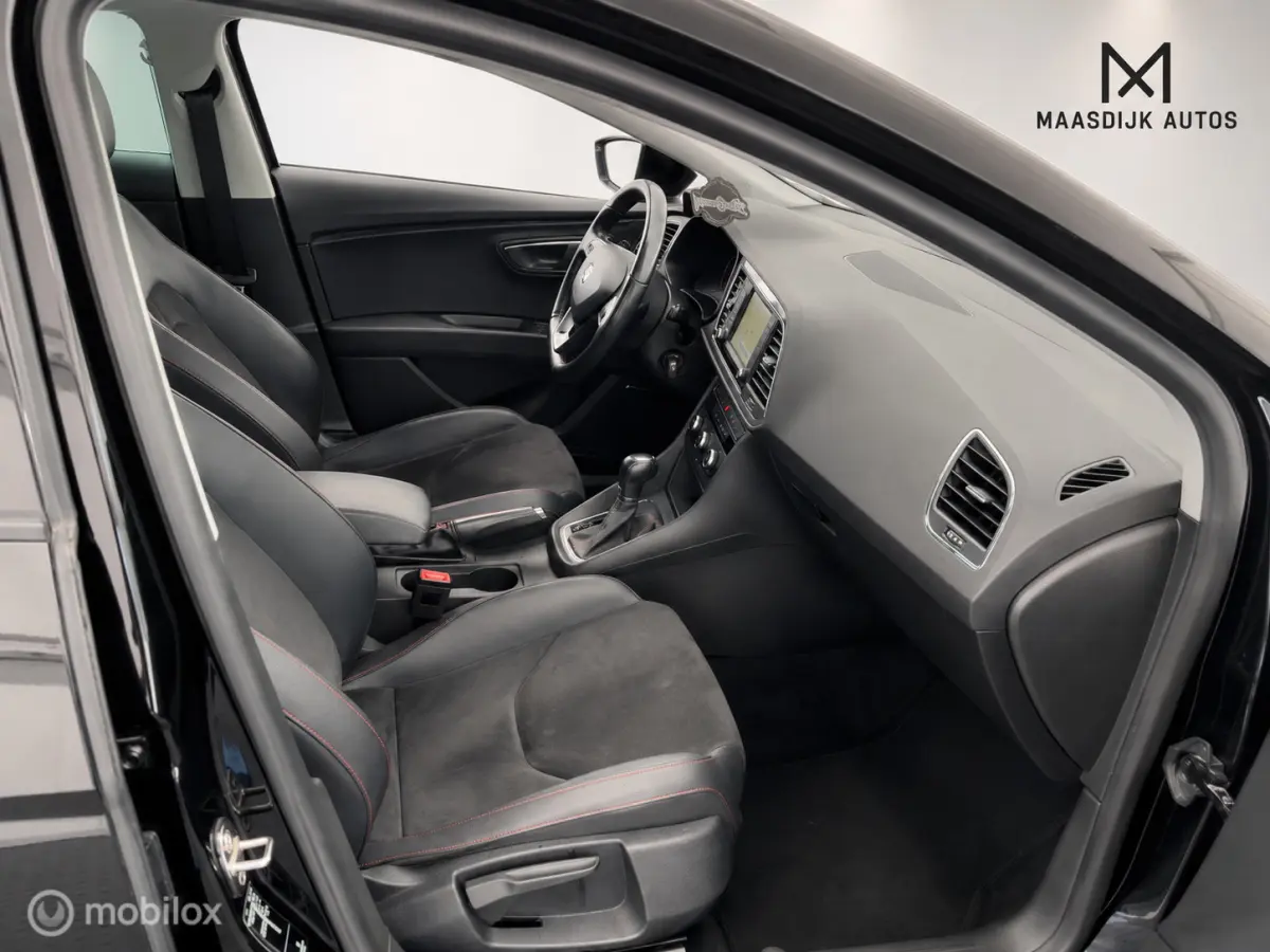 1.8 TSI FR PANO PDC CAMERA CARPLAY SEAT SOUND