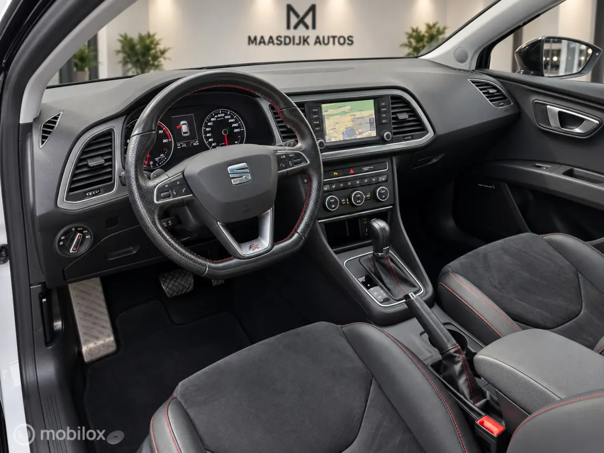 1.8 TSI FR PANO PDC CAMERA CARPLAY SEAT SOUND
