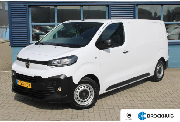 8 JAAR GARANTIE | CAMERA | 10" SCHERM + DRAADLOOS CARPLAY + NAVI | BETONPLEX LAADVLOER | 10" digitaal kleuren instrumentenpaneel | Airco | Cruise control