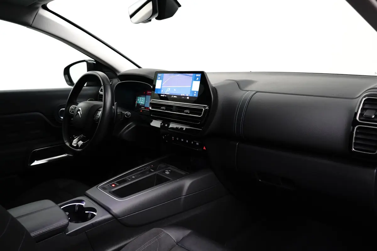1.6 Plug-in Hybrid 225 Business Plus | Apple Carplay / Android Auto | Navigatie | Achteruitrij Camera | Climate Control | Achteruitrijcamera | Airco (automatisch) | Apple Carplay/Android Aut