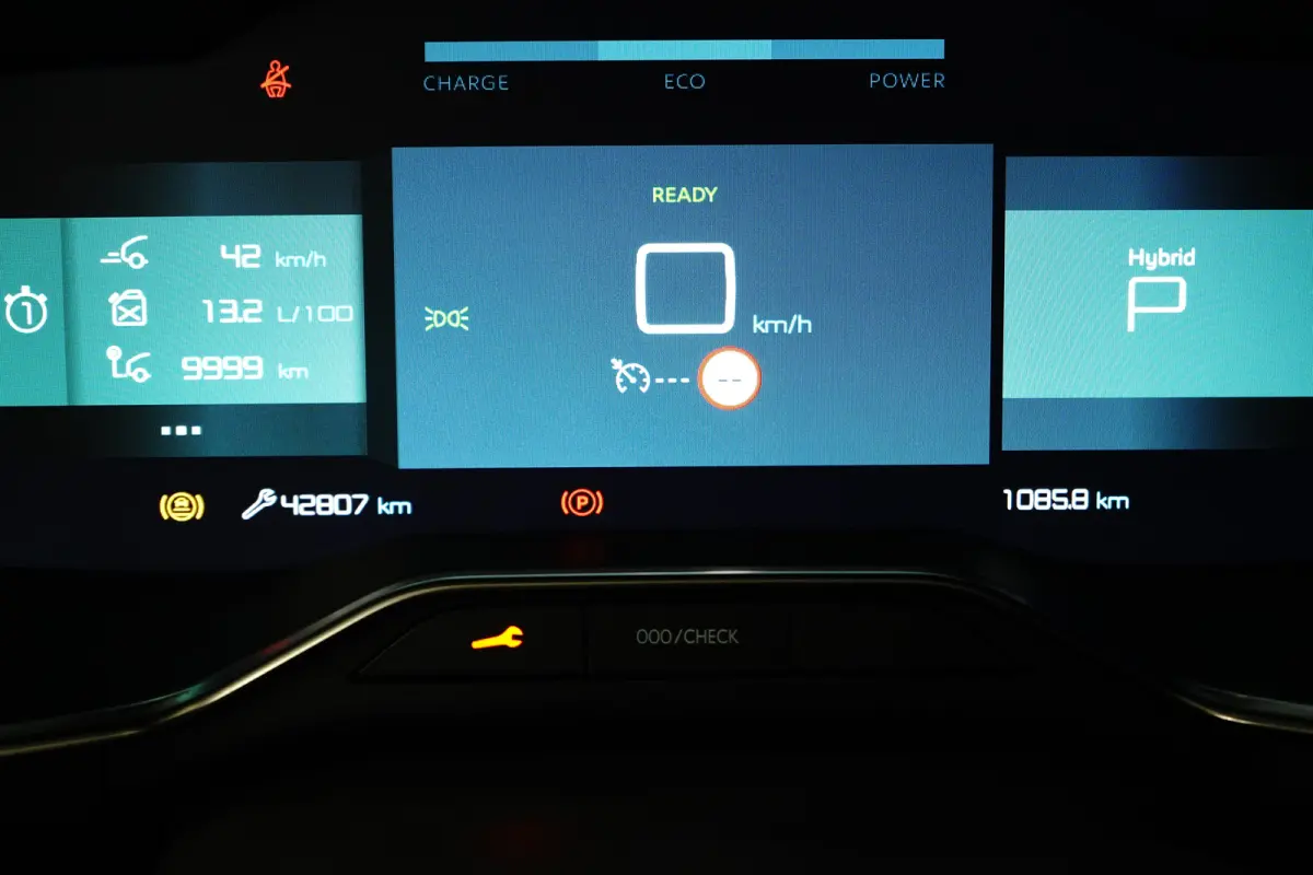 1.6 Plug-in Hybrid 225 Business Plus | Apple Carplay / Android Auto | Navigatie | Achteruitrij Camera | Climate Control | Achteruitrijcamera | Airco (automatisch) | Apple Carplay/Android Aut
