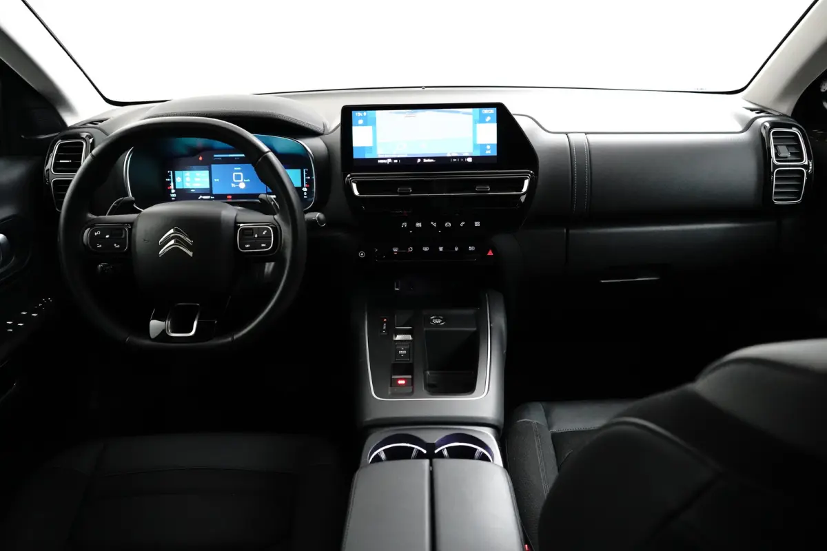1.6 Plug-in Hybrid 225 Business Plus | Apple Carplay / Android Auto | Navigatie | Achteruitrij Camera | Climate Control | Achteruitrijcamera | Airco (automatisch) | Apple Carplay/Android Aut