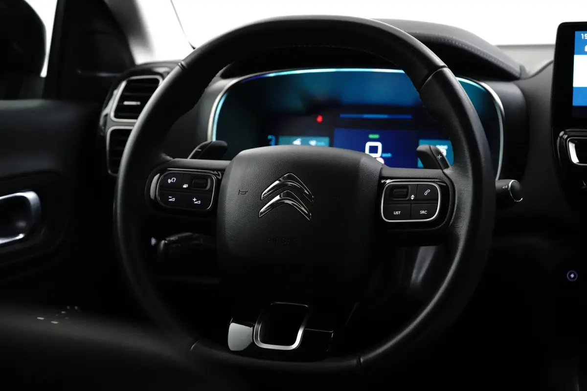 1.6 Plug-in Hybrid 225 Business Plus | Apple Carplay / Android Auto | Navigatie | Achteruitrij Camera | Climate Control | Achteruitrijcamera | Airco (automatisch) | Apple Carplay/Android Aut