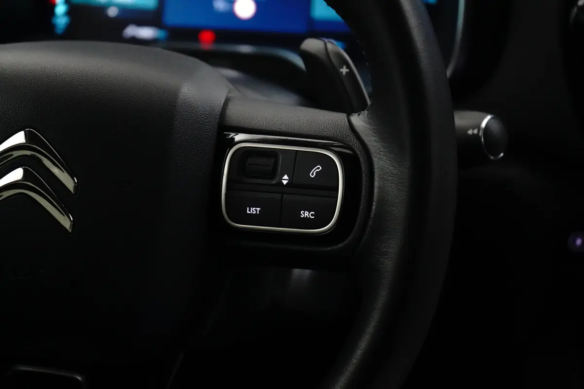1.6 Plug-in Hybrid 225 Business Plus | Apple Carplay / Android Auto | Navigatie | Achteruitrij Camera | Climate Control | Achteruitrijcamera | Airco (automatisch) | Apple Carplay/Android Aut