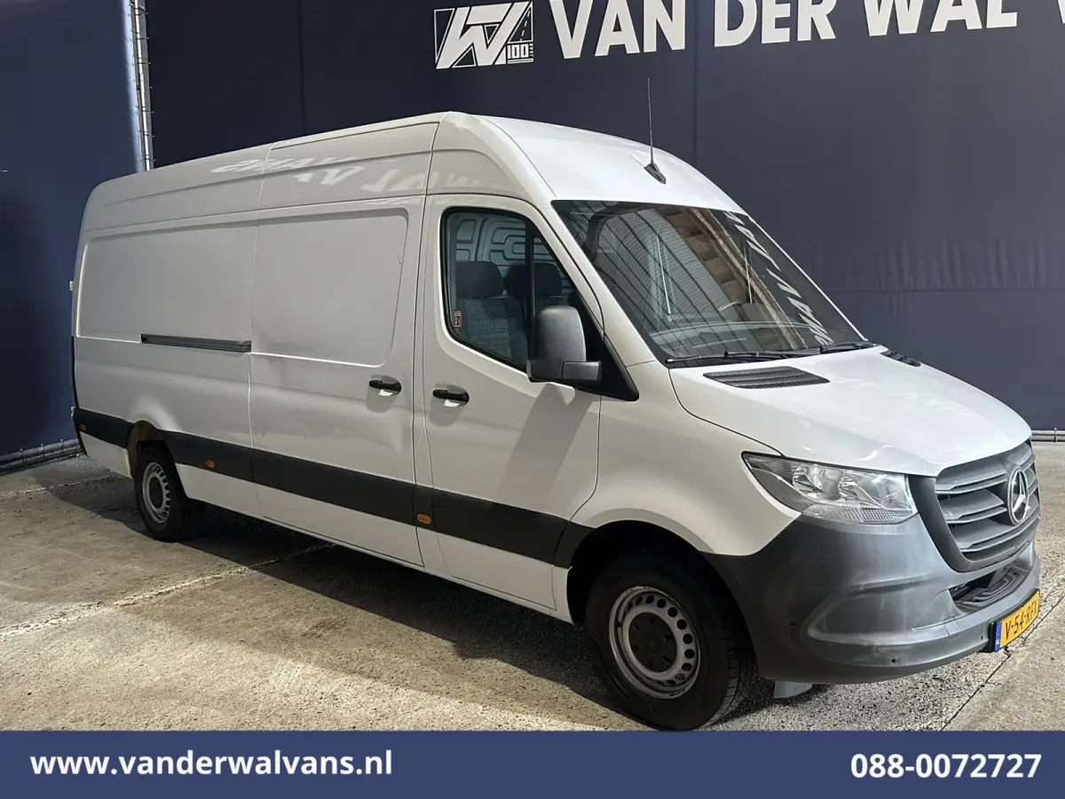 314 CDI 143pk L3H2 Euro6 Airco | Camera | Apple Carplay | Android Auto Parkeersensoren, Bijrijdersbank