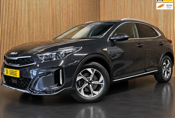 1.0 T-GDi DynamicLine|120PK|FACELIFT|APPLE CARPLAY|ANDROID|STOEL+STUURVERWARMING|CAMERA|CRUISE,CLIMATE|1E EIG.|INCL.BTW|