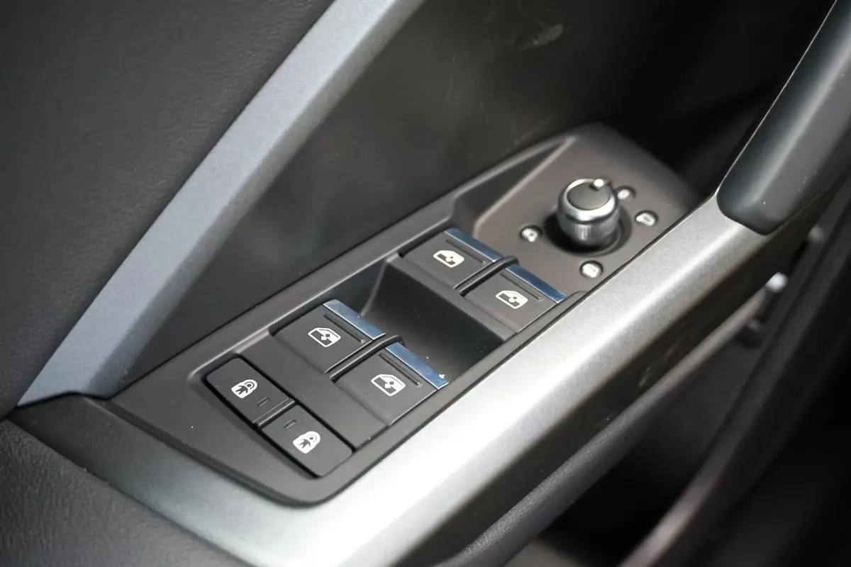 45 TFSIe 245pk PHEV S Edition | Panoramadak | Trekhaak | Topview Camera | Keyless | Optiek Zwart | SoH 92%