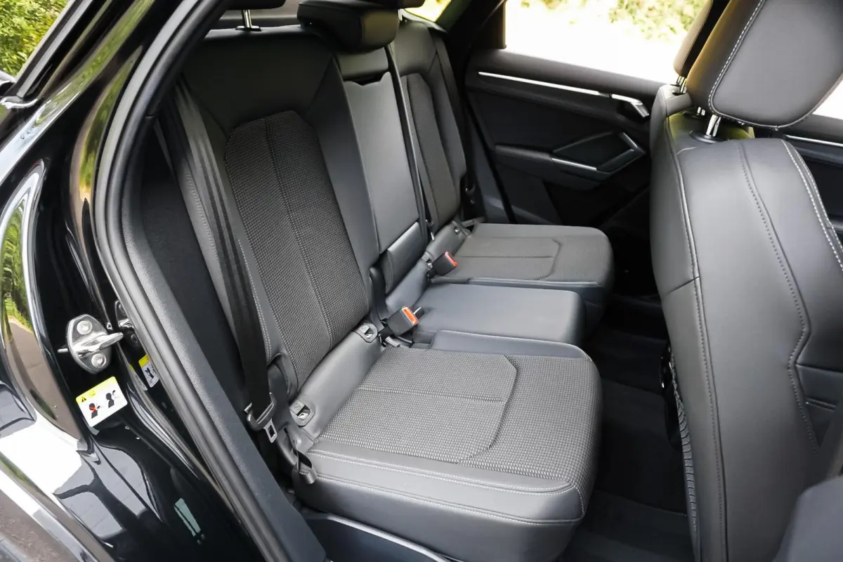 45 TFSIe 245pk PHEV S Edition | Panoramadak | Trekhaak | Topview Camera | Keyless | Optiek Zwart | SoH 92%