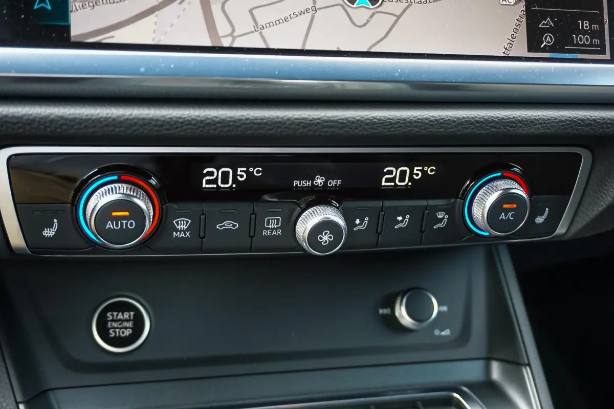 45 TFSIe 245pk PHEV S Edition | Panoramadak | Trekhaak | Topview Camera | Keyless | Optiek Zwart | SoH 92%