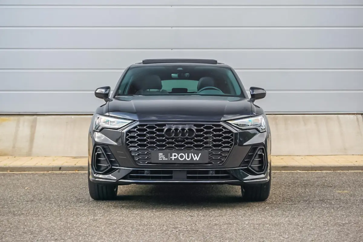 45 TFSIe 245pk PHEV S Edition | Panoramadak | Trekhaak | Topview Camera | Keyless | Optiek Zwart | SoH 92%