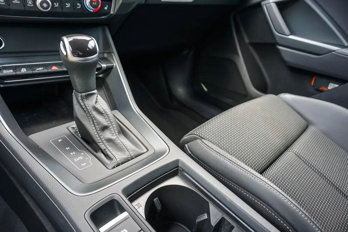45 TFSIe 245pk PHEV S Edition | Panoramadak | Trekhaak | Topview Camera | Keyless | Optiek Zwart | SoH 92%