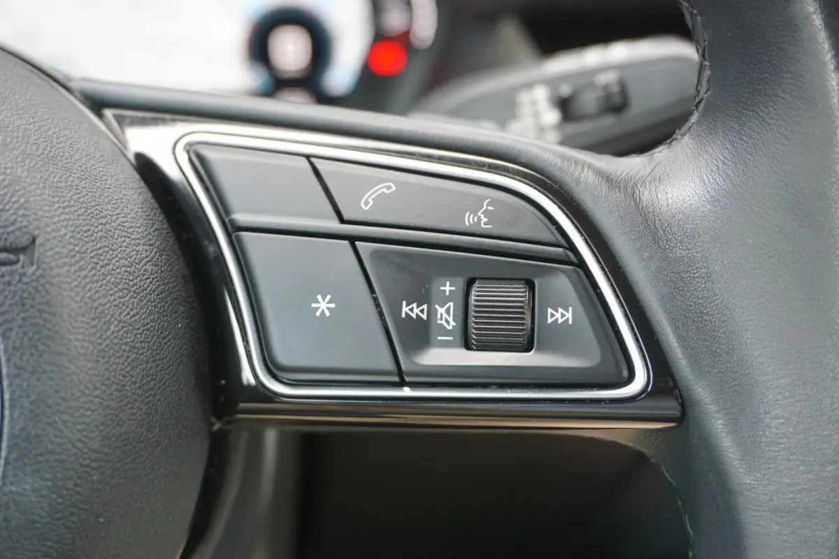 30 TFSI 110pk S-tronic MHEV Advanced Edition | Navigatie | Smartphone Interface | PDC | Adaptive Cruise