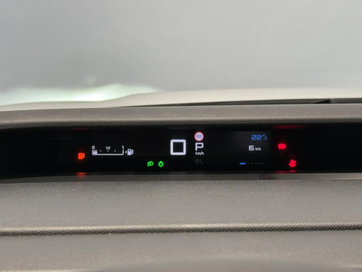 1.2 Hybrid 110pk Collection l Apple carplay & android auto l Camera l DEMO l Bel voor actuele KM-Stand!!!!